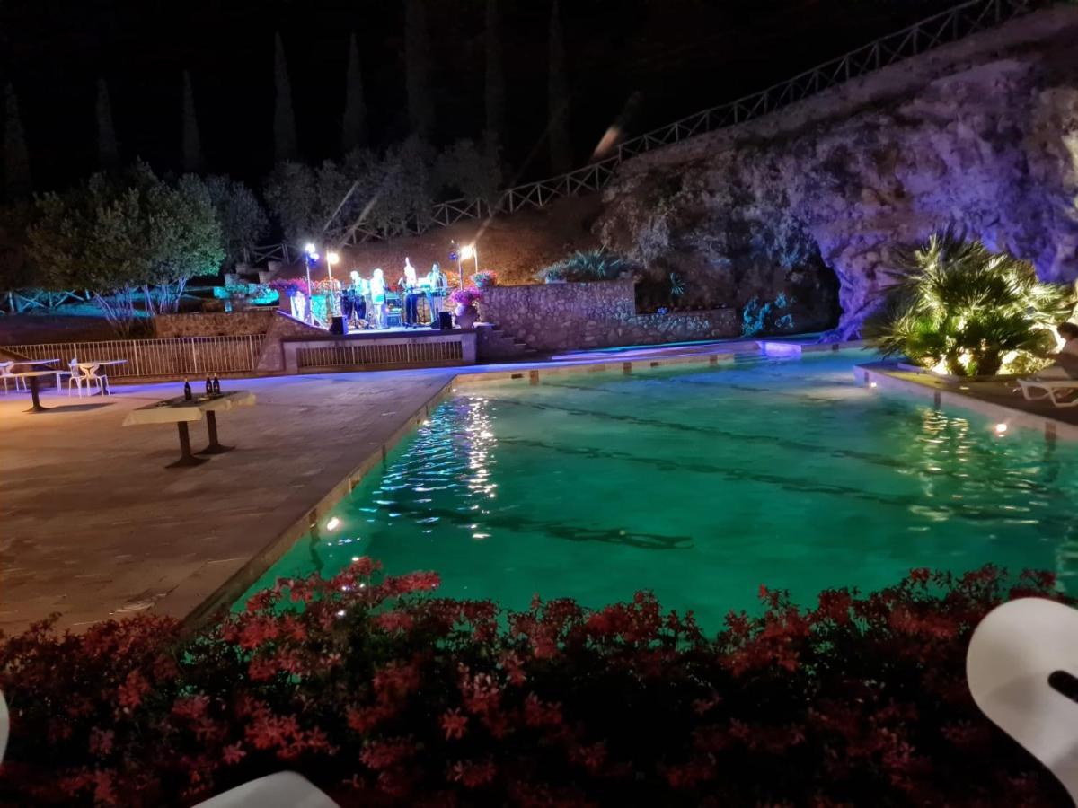 אפרטהוטל סוביצ'ילה Borgo Di Barigianino מראה חיצוני תמונה