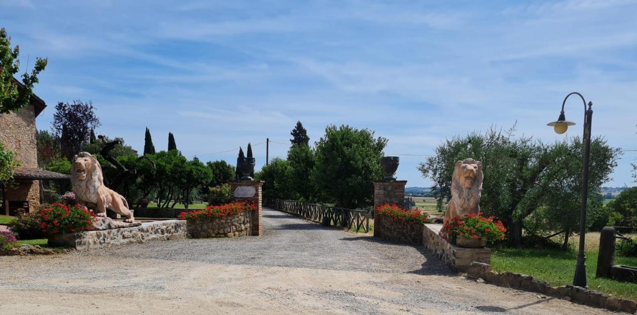 אפרטהוטל סוביצ'ילה Borgo Di Barigianino מראה חיצוני תמונה